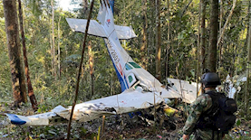 המטוס שהתרסק, צילום: AFP PHOTO / COLOMBIAN ARMY